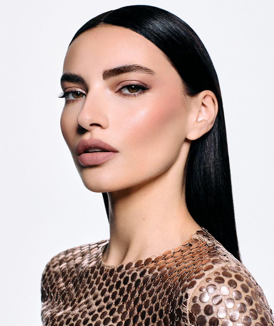 RVB LAB Nude Sparkle Glitter Liquid Eyeshadow luomiväri