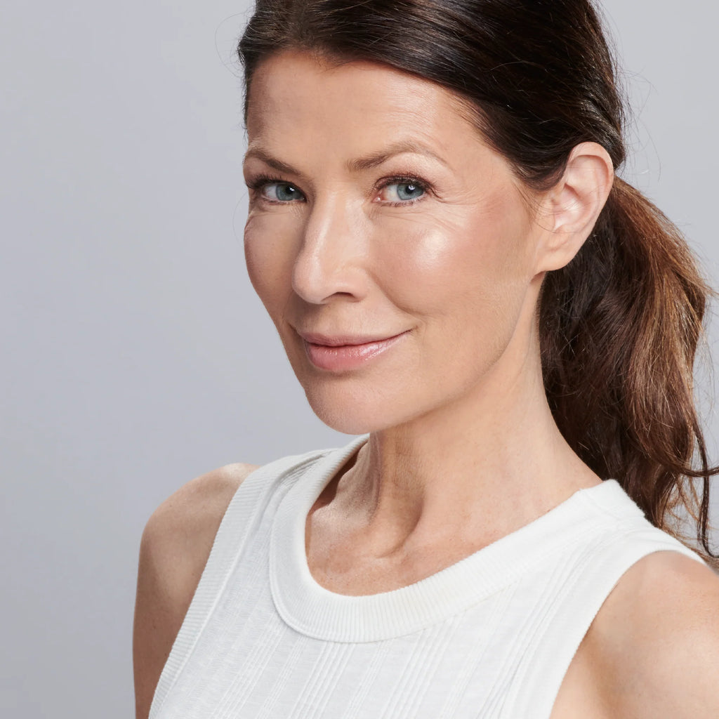 COLORESCIENCE Sunforgettable® Total Protection® Brush-On Shield Glow SPF 50 aurinkosuoja puuteri